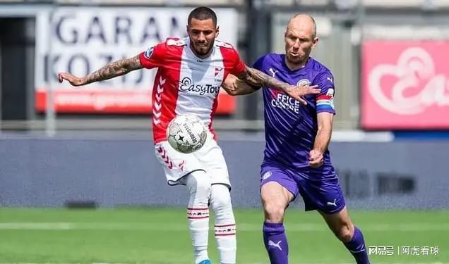 是球场上的 是球场上的